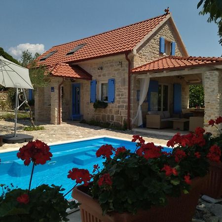 Holiday Home Toma Puljane Bagian luar foto