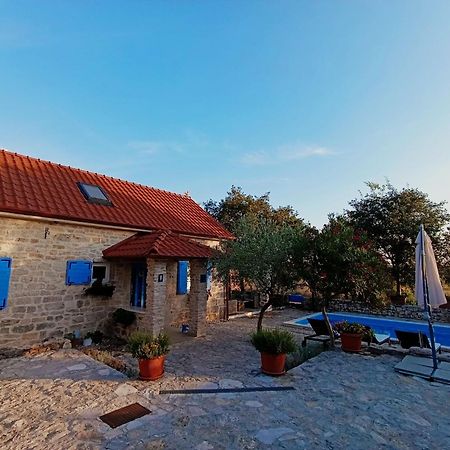 Holiday Home Toma Puljane Bagian luar foto