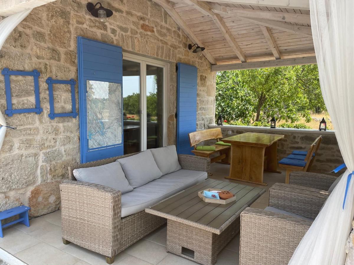 Holiday Home Toma Puljane Bagian luar foto