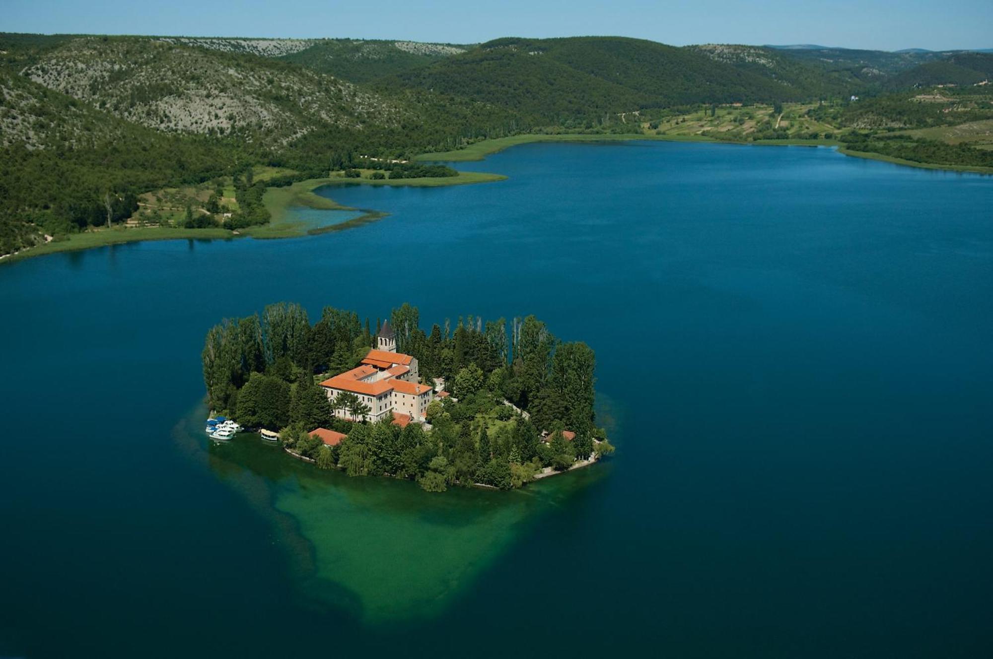 Holiday Home Toma Puljane Bagian luar foto