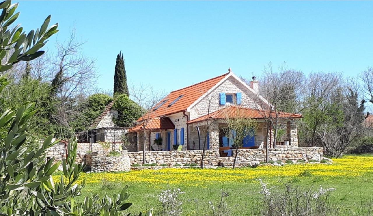 Holiday Home Toma Puljane Bagian luar foto