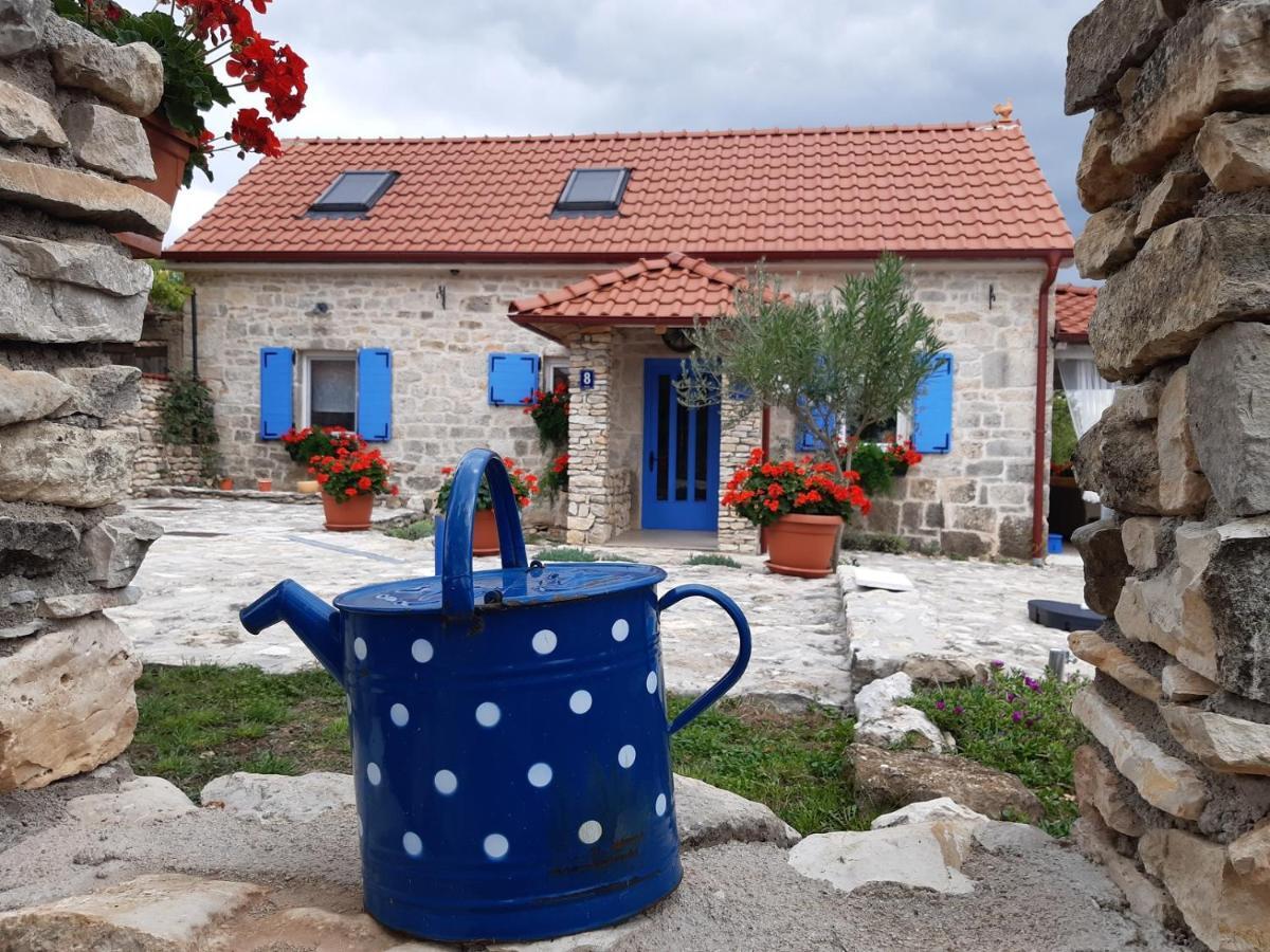 Holiday Home Toma Puljane Bagian luar foto